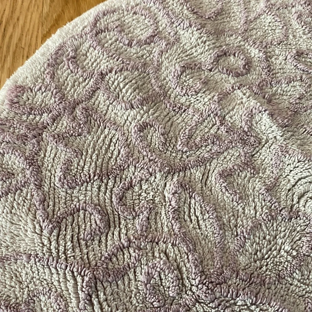 Jessica Simpson bath Circle rug.Cotton